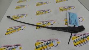 Gebruikte Ruitenwisserarm voor Ford Sierra Prijs € 10,50 Margeregeling aangeboden door Binckhorst BV