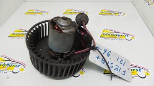 Gebruikte Kachel Ventilatiemotor Ford Courier (FVJ) 1.8D Prijs € 52,50 Margeregeling aangeboden door Binckhorst BV