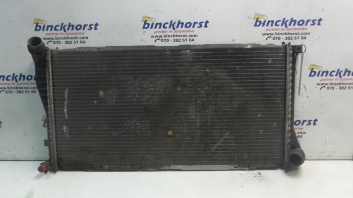 Gebruikte Radiateur BMW 5 serie Touring (E39) 525d 24V Prijs € 42,00 Margeregeling aangeboden door Binckhorst BV
