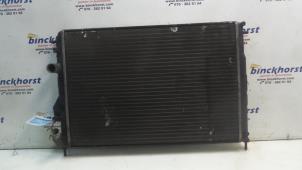 Gebruikte Radiateur Renault Scénic I (JA) 1.9 dCi Prijs € 36,75 Margeregeling aangeboden door Binckhorst BV