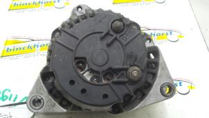 Dynamo van een Opel Zafira (F75) 2.0 DTI 16V 2000
