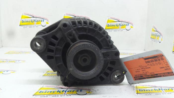 Gebruikte Dynamo Alfa Romeo 156 (932) 1.8 Twin Spark 16V Prijs € 42,00 Margeregeling aangeboden door Binckhorst BV