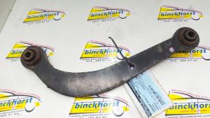 Gebruikte Draagarm boven links-achter Toyota Avensis (T25/B1B) 1.8 16V VVT-i Prijs € 31,50 Margeregeling aangeboden door Binckhorst BV