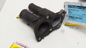 Gebruikte Thermostaathuis Ford Fiesta 5 (JD/JH) 1.6 16V Prijs € 15,75 Margeregeling aangeboden door Binckhorst BV