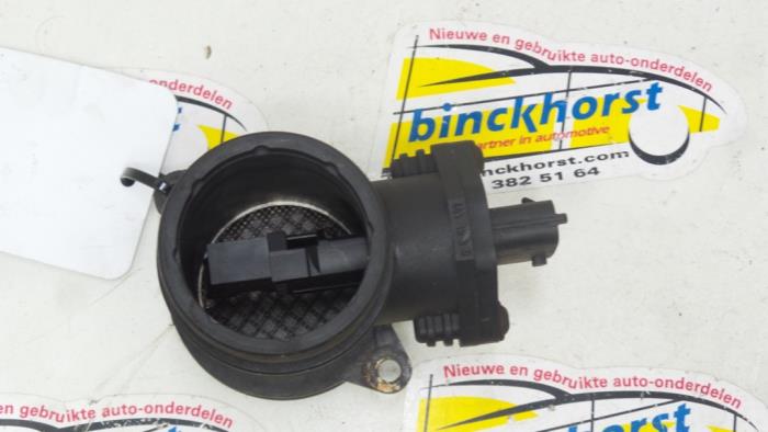 Gebruikte Luchthoeveelheidsmeter Fiat Punto II (188) 1.3 JTD 16V Prijs € 36,75 Margeregeling aangeboden door Binckhorst BV