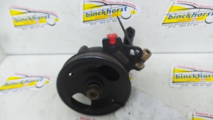 Gebruikte Servopomp Nissan Almera (N15) 1.4 GX 16V Prijs € 42,00 Margeregeling aangeboden door Binckhorst BV