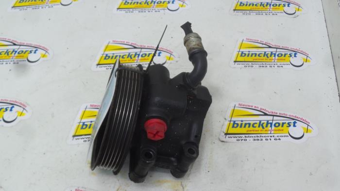 Gebruikte Pomp Servo Ford Focus 1 Wagon 1.8 TDdi Prijs € 36,75 Margeregeling aangeboden door Binckhorst BV