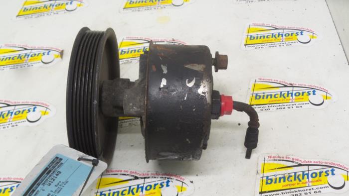 Gebruikte Pomp Servo Chrysler Voyager/Grand Voyager 3.3i V6 Prijs € 84,00 Margeregeling aangeboden door Binckhorst BV