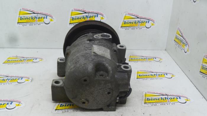 Pomp Airco van een Nissan Primera Traveller (WP11) 2.0 SRi 16V 1999