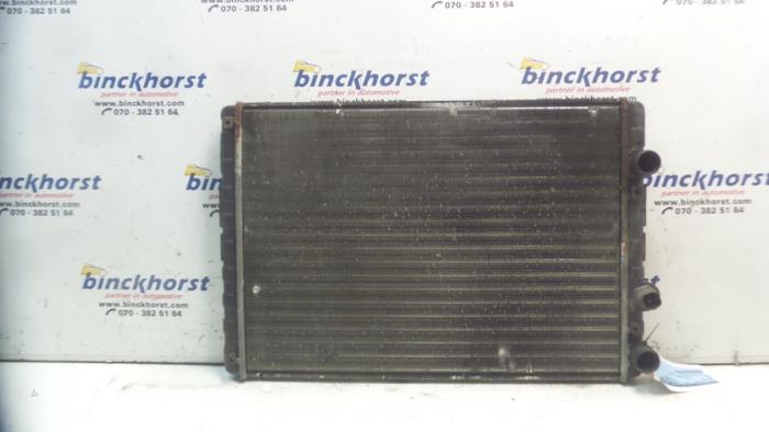 Gebruikte Radiateur Volkswagen Polo III (6N2) 1.9 SDI Prijs € 31,50 Margeregeling aangeboden door Binckhorst BV