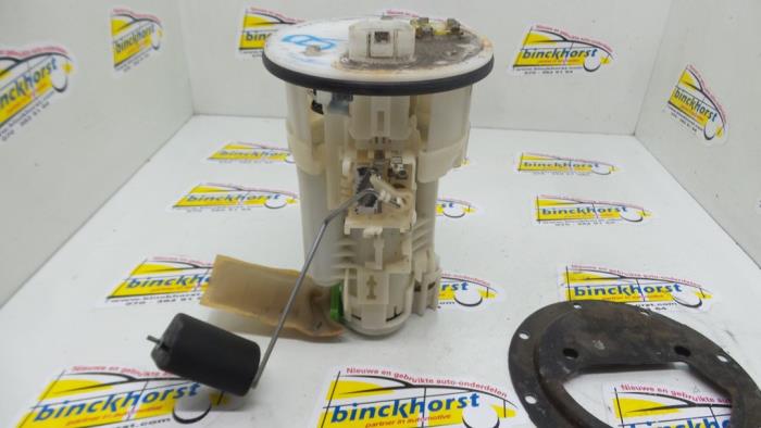Gebruikte Tank element Pomp Toyota Previa (R3) 2.4i 16V VVT-i Prijs € 52,50 Margeregeling aangeboden door Binckhorst BV