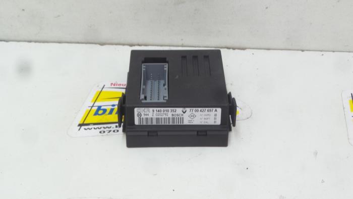 Gebruikte Computer Diversen Renault Megane (BA) 1.6 16V Prijs € 73,50 Margeregeling aangeboden door Binckhorst BV