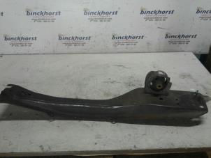 Gebruikte Motorbalk Toyota Avensis Verso (M20) 2.0 16V VVT-i D-4 Prijs € 84,00 Margeregeling aangeboden door Binckhorst BV