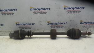 Gebruikte Aandrijfas rechts-voor Renault Clio II Societe (SB) 1.5 dCi 80 Prijs € 36,75 Margeregeling aangeboden door Binckhorst BV