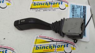 Gebruikte Knipperlicht Schakelaar Opel Combo (Corsa B) 1.7 D Prijs € 15,75 Margeregeling aangeboden door Binckhorst BV