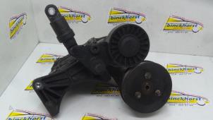 Gebruikte Pomp Servo Saab 9-3 I (YS3D) 2.2 TiD Kat. Prijs € 105,00 Margeregeling aangeboden door Binckhorst BV