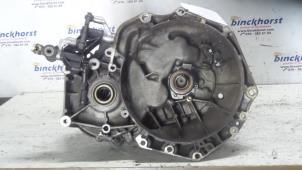 Gebruikte Versnellingsbak Saab 9-3 I (YS3D) 2.2 TiD Kat. Prijs € 288,75 Margeregeling aangeboden door Binckhorst BV