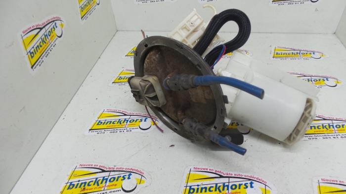 Brandstofpomp Elektrisch van een Opel Combo (Corsa B) 1.4 i 1996