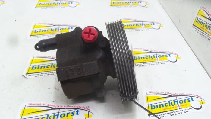 Gebruikte Servopomp Renault Laguna I Grandtour (K56) 1.6 16V Prijs € 42,00 Margeregeling aangeboden door Binckhorst BV