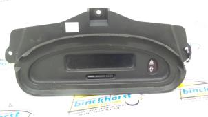 Gebruikte Display Interieur Renault Megane Coupé (DA) 1.6 16V Sport Prijs € 31,50 Margeregeling aangeboden door Binckhorst BV