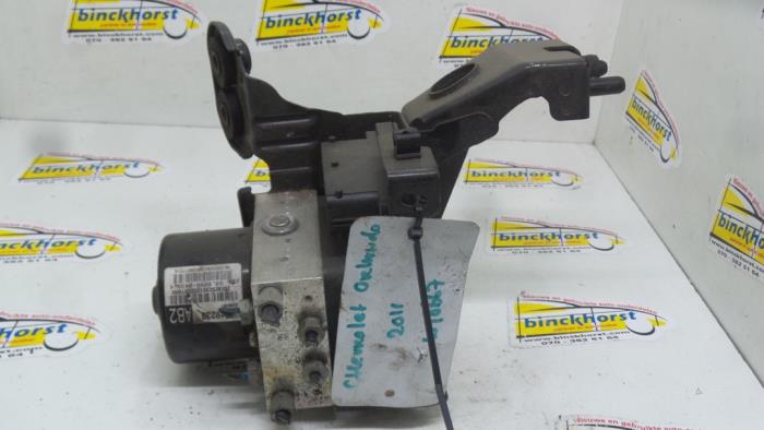 Gebruikte ABS Pomp Chevrolet Orlando (YYM/YYW) 2.0 D 16V Prijs € 183,75 Margeregeling aangeboden door Binckhorst BV