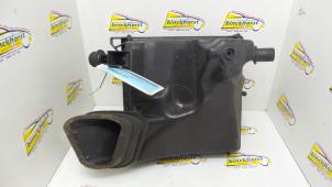 Gebruikte Luchtfilterhuis Chevrolet Orlando (YYM/YYW) 2.0 D 16V Prijs € 52,50 Margeregeling aangeboden door Binckhorst BV