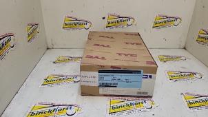 Nieuwe Pinker links Toyota Carina Prijs € 14,29 Inclusief btw aangeboden door Binckhorst BV