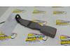 Nissan X-Trail (T30) 2.2 dCi 16V 4x4 Veiligheidsgordel Insteek rechts-achter