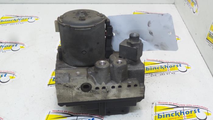 Gebruikte ABS Pomp BMW 5 serie (E39) 525 tds Prijs € 105,00 Margeregeling aangeboden door Binckhorst BV