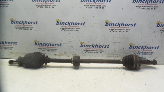 Gebruikte Aandrijfas rechts-voor Toyota Corolla (E11) 2.0 D Prijs € 52,50 Margeregeling aangeboden door Binckhorst BV