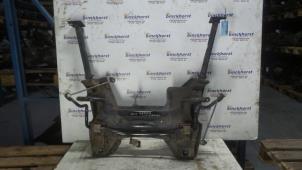 Gebruikte Subframe Peugeot 207/207+ (WA/WC/WM) 1.6 HDi 16V Prijs € 105,00 Margeregeling aangeboden door Binckhorst BV