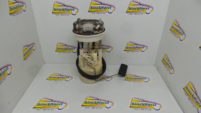 Gebruikte Tank element Pomp Lancia Ypsilon (840) 1.2 LE,LS Prijs € 42,00 Margeregeling aangeboden door Binckhorst BV