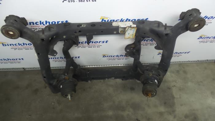 Subframe van een Jeep Grand Cherokee (WK/WK2) 3.0 CRD V6 24V 2011