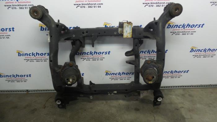 Subframe van een Jeep Grand Cherokee (WK/WK2) 3.0 CRD V6 24V 2011
