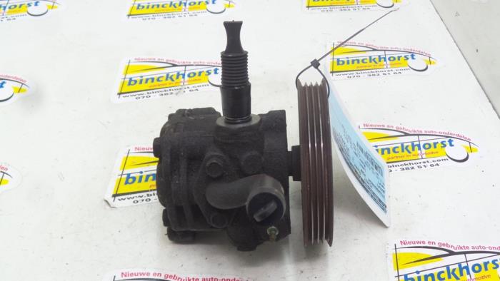 Gebruikte Servopomp Suzuki Swift (SF310/413) 1.0i Prijs € 42,00 Margeregeling aangeboden door Binckhorst BV
