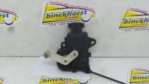 Gebruikte Kachelklep Motor Jeep Grand Cherokee (WG/WJ) 2.7 CRD 20V Prijs € 31,50 Margeregeling aangeboden door Binckhorst BV