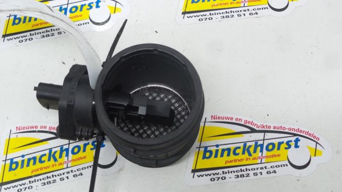 Gebruikte Luchthoeveelheidsmeter Chrysler Voyager/Grand Voyager (RG/RS) 2.5 CRD 16V Prijs € 52,50 Margeregeling aangeboden door Binckhorst BV