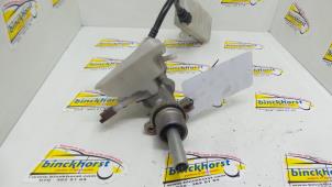 Gebruikte Hoofdremcilinder Peugeot 307 SW (3H) 2.0 HDi 110 FAP Prijs € 15,75 Margeregeling aangeboden door Binckhorst BV