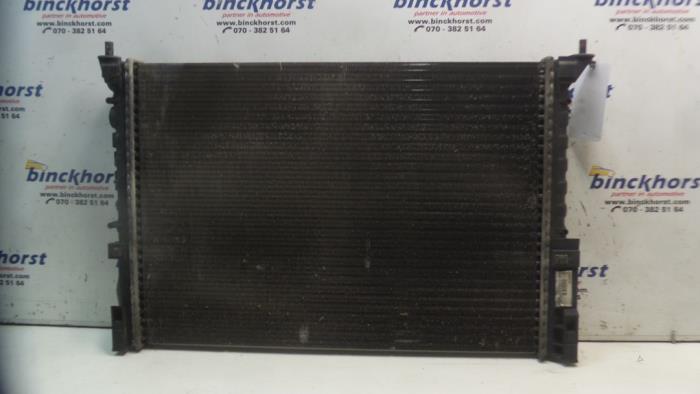 Gebruikte Radiateur Renault Laguna I (B56) 1.8 16V Prijs € 31,50 Margeregeling aangeboden door Binckhorst BV