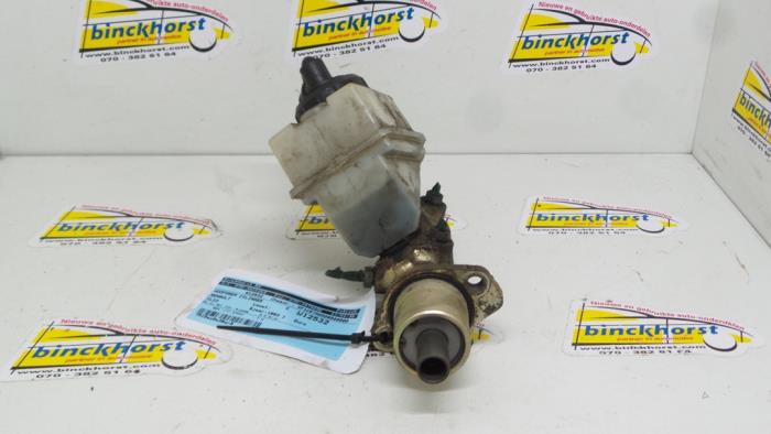 Gebruikte Hoofdremcilinder Renault Clio (B/C57/357/557/577) 1.2e Kat. Prijs € 19,95 Margeregeling aangeboden door Binckhorst BV