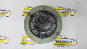 Gebruikte Kachel Ventilatiemotor Renault Megane Coupé (DA) 2.0i Prijs € 36,75 Margeregeling aangeboden door Binckhorst BV