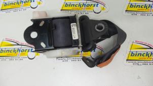 Gebruikte Veiligheidsgordel links-achter Mazda 323 P (BA15) 1.3i 16V Prijs € 31,50 Margeregeling aangeboden door Binckhorst BV