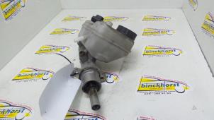 Gebruikte Hoofdremcilinder Ford Mondeo III 2.0 TDCi 130 16V Prijs € 52,50 Margeregeling aangeboden door Binckhorst BV