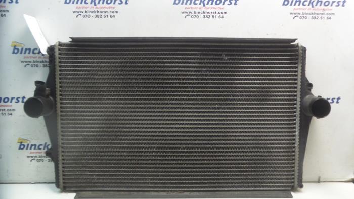 Intercooler van een Volvo S80 (TR/TS) 2.4 T Turbo 20V 2002