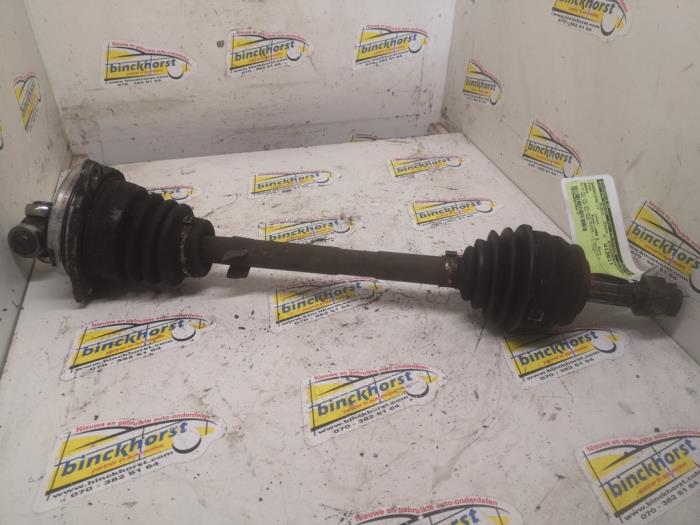 Gebruikte Steekas links-voor Fiat Bravo (182A) 1.6 SX 16V Prijs € 42,00 Margeregeling aangeboden door Binckhorst BV