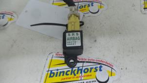 Gebruikte Airbag Sensor Toyota Avensis Verso (M20) 2.0 16V VVT-i D-4 Prijs € 31,50 Margeregeling aangeboden door Binckhorst BV