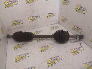 Gebruikte Homokineetas links-voor Opel Astra F (53/54/58/59) 1.6i Prijs € 42,00 Margeregeling aangeboden door Binckhorst BV