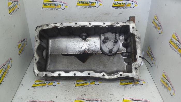 Gebruikte Carterpan Seat Cordoba (6L2) 1.9 TDI Prijs € 42,00 Margeregeling aangeboden door Binckhorst BV