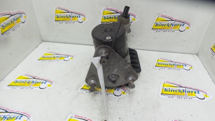 Gebruikte ABS Pomp Mercedes A (W168) 1.4 A-140 Prijs € 47,25 Margeregeling aangeboden door Binckhorst BV