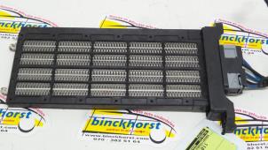 Gebruikte Kachel Ventilatiemotor Jeep Grand Cherokee (WK/WK2) 3.0 CRD V6 24V Prijs € 105,00 Margeregeling aangeboden door Binckhorst BV